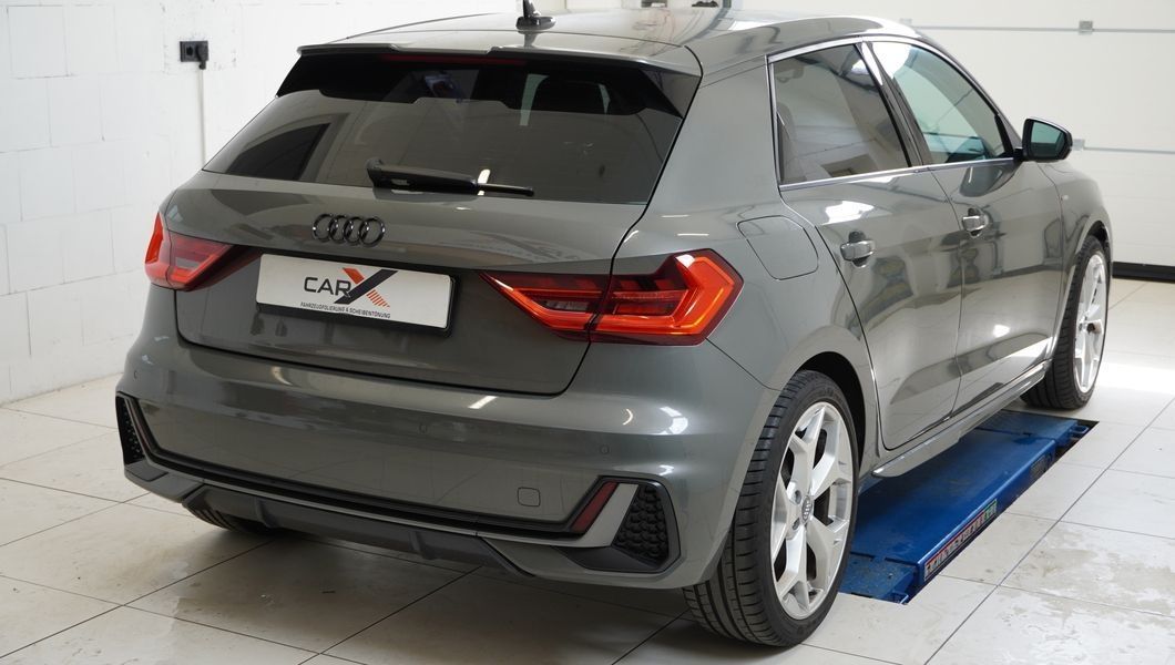 Audi A3 mit neuer Scheibentönung von hinten